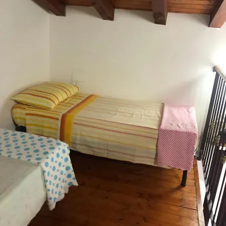 Casetta Con Piscina E Giardino * Lentini